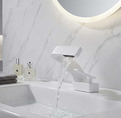 Mitigeur Lavabo Cascade en Laiton - Lovinox ARYA